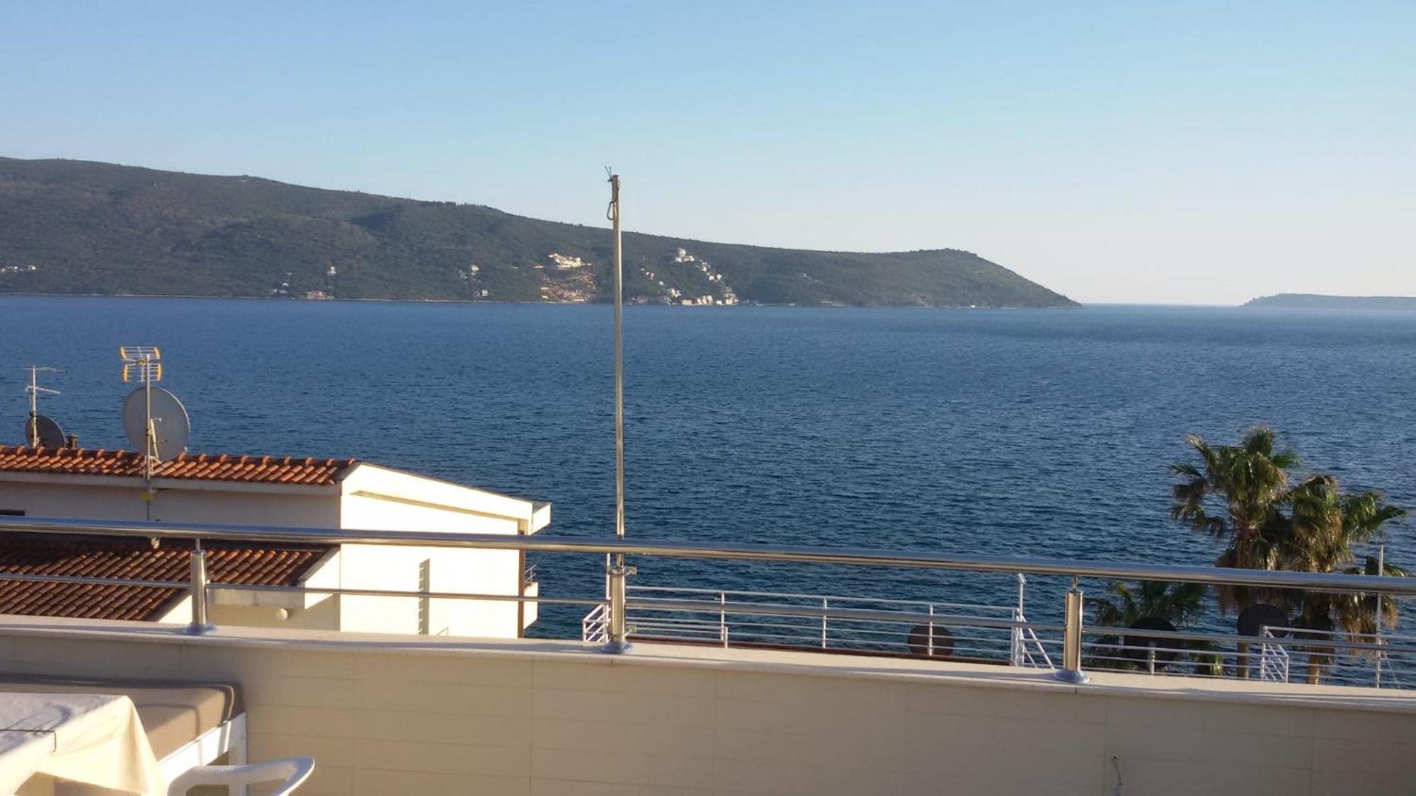 Sea View Apartments Herceg Novi Cameră foto